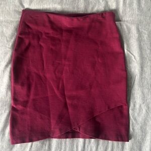 New Aritzia Pencil Skirt